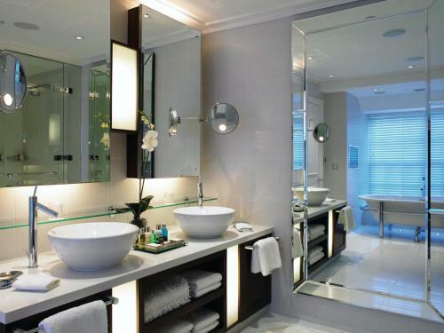 Chewton Glen Hotel