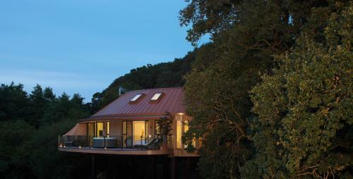 Chewton Glen Hotel