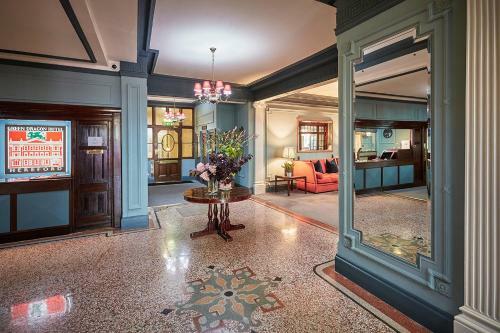 Hotel The Green Dragon