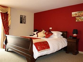 Hotel The Auberge