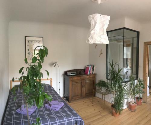 Sunrise Apartment In The Quiet Centre