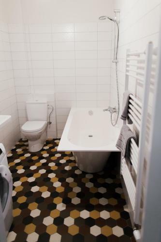 New, Modern Apartment Near Riga Center