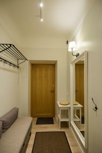 Renovated Apartment In Riga Center