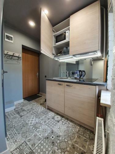 Loft Design Studio Apartment & Free Parking