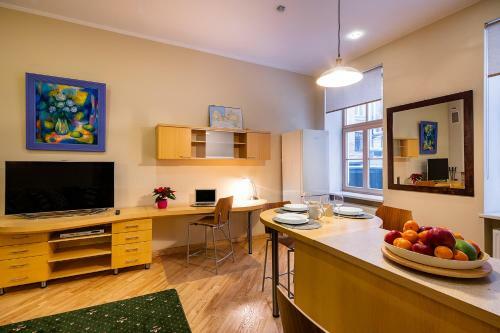 Kalnina Quiet Apartment In City Center