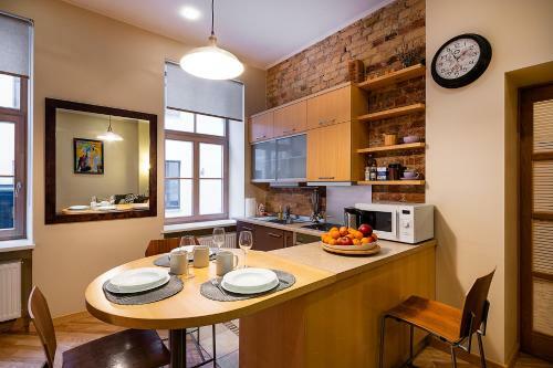 Kalnina Quiet Apartment In City Center