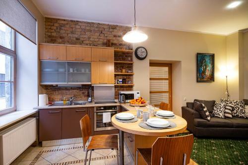 Kalnina Quiet Apartment In City Center
