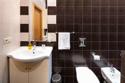 Kalnina Quiet Apartment In City Center