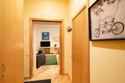 Kalnina Quiet Apartment In City Center