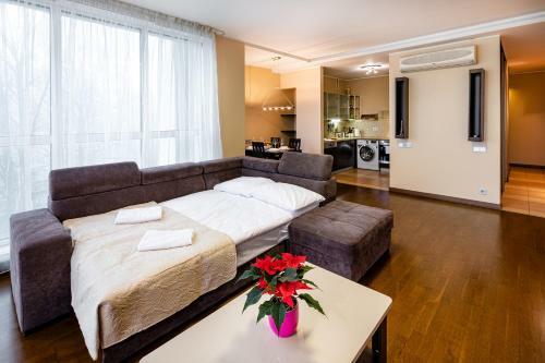 Old Riga Central Family Apartment