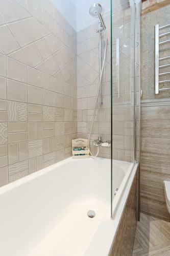 Apartamento Dzirnavu Residense