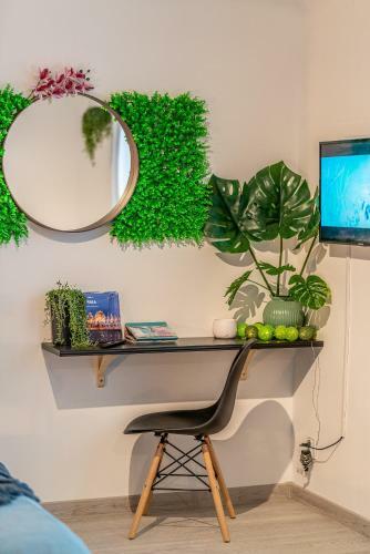 Green Garden & Parking Apartments