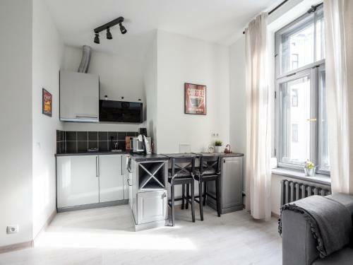 Quiet Former Library Apartment In A Dream Location