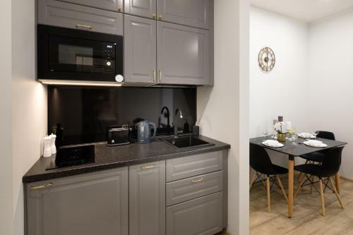 Old Riga Ridzenes Residence Design Apartments