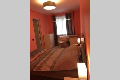 Apartamento 6 Can Stay. Self Check In. River 200m.