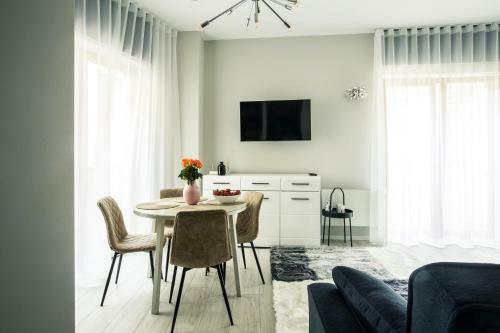 New Modern Studio Apartment In The Old Town Riga