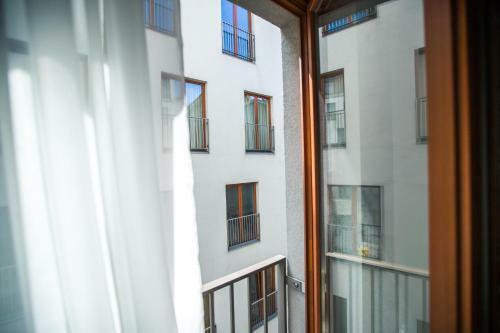 New Modern Studio Apartment In The Old Town Riga