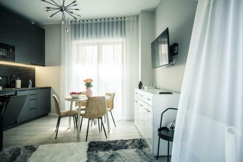 New Modern Studio Apartment In The Old Town Riga