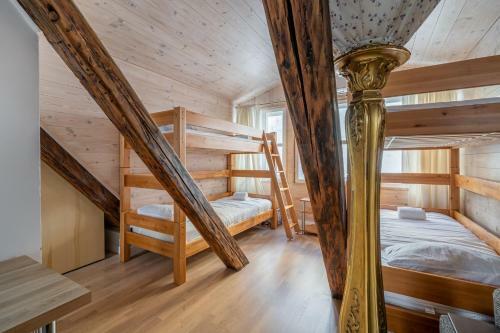 Cozy Family Old Town Apartment - Dream Location