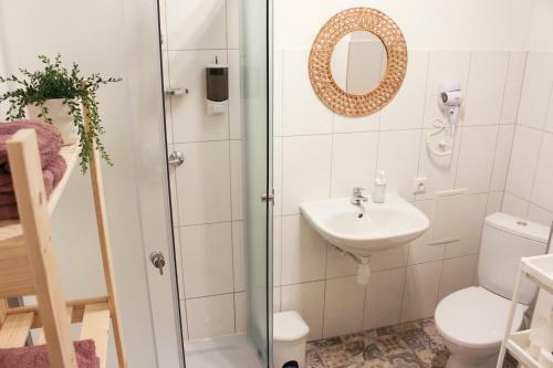 Bright Spacious Apartment In Riga With Free Parking