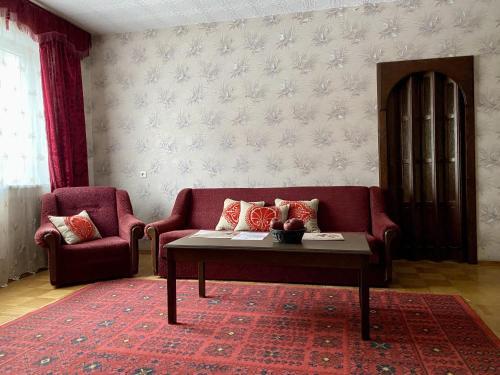Warm 3-room Apartment With Free Parking