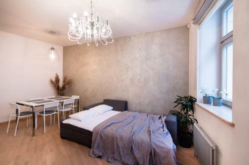 Old Riga Two Bedroom Apartment With 2 Bathrooms