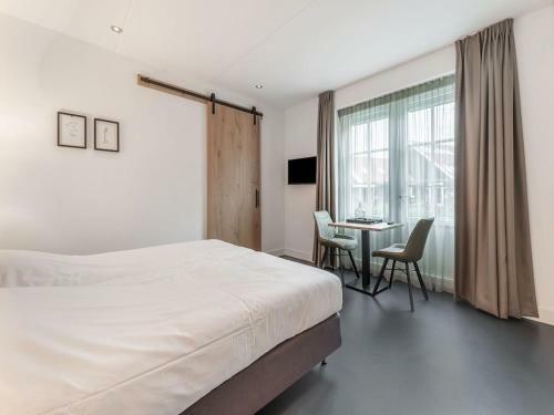 Luxury Holiday Home In Den Burg With A Whirlpool