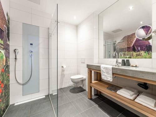 Luxury Holiday Home In Den Burg With A Whirlpool