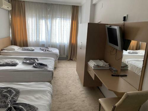 Madi Hotel