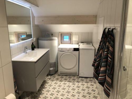 Apartamento Robinsons Rorbu - Located In Bud