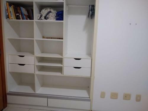 Apartamento Apto. 2/4 Varanda, Piscina E Estacionamento