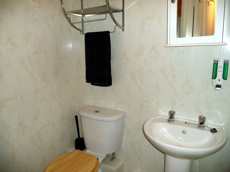 Hostal Phoenix Guest House