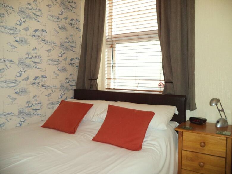 Hostal Phoenix Guest House