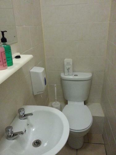 Bed & Breakfast Lucena Hotel
