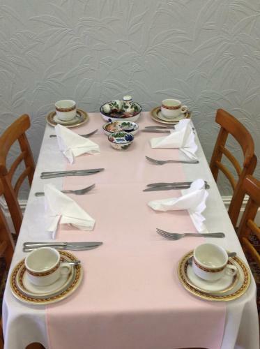 Hostal Cranstone Hotel