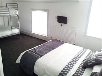Bed & Breakfast Sunrise Avenue Hotel