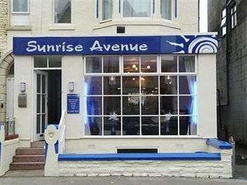 Bed & Breakfast Sunrise Avenue Hotel