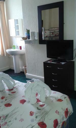 Hostal Seasons 24 Guest House