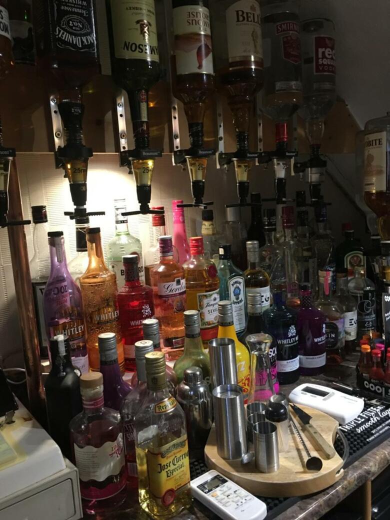 Hostal Glenheath Hotel