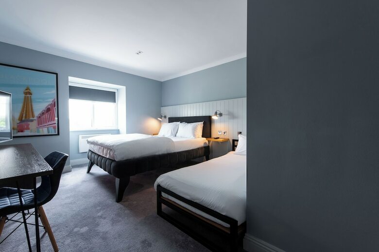 Hotel Village Urban Resort Blackpool