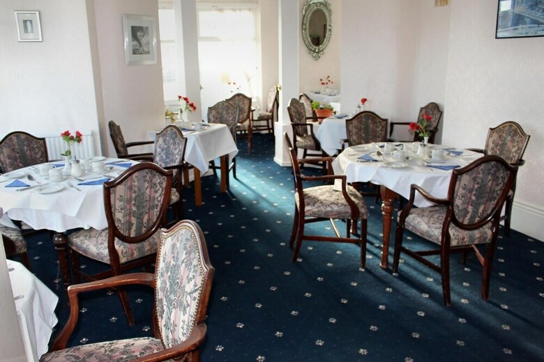 Hostal Brooklyn Hotel