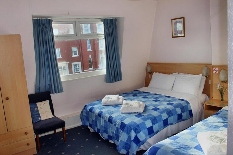 Hostal Brooklyn Hotel