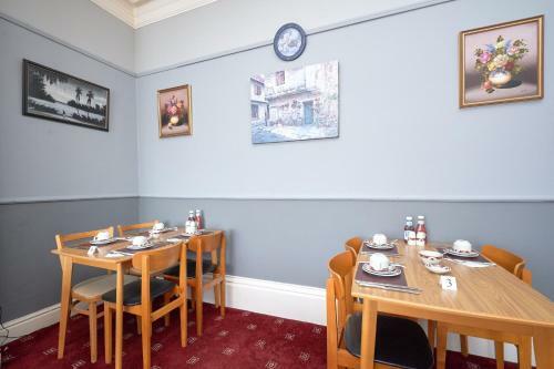 Hostal The Wilton