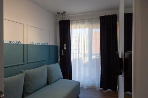 Hostal Mom`s House