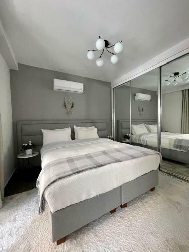 Cozy Apartment Near Cleopatra Beach