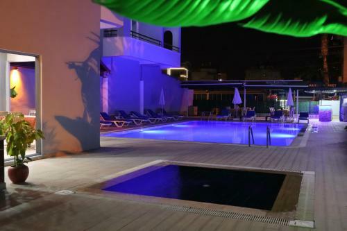 Bed & Breakfast Kleopatra Smile Hotel