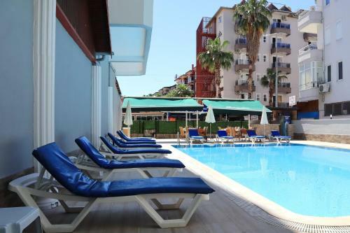 Bed & Breakfast Kleopatra Smile Hotel
