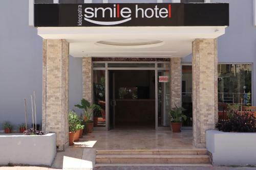 Bed & Breakfast Kleopatra Smile Hotel