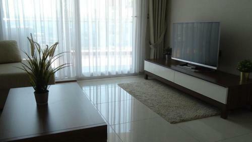 Azura Park Apartments