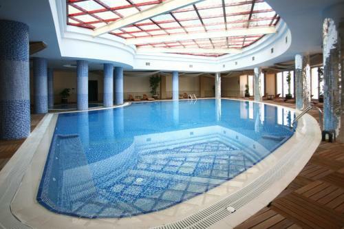 Apartamento Gold City Otel I�inde 1+1 L�ks Daire